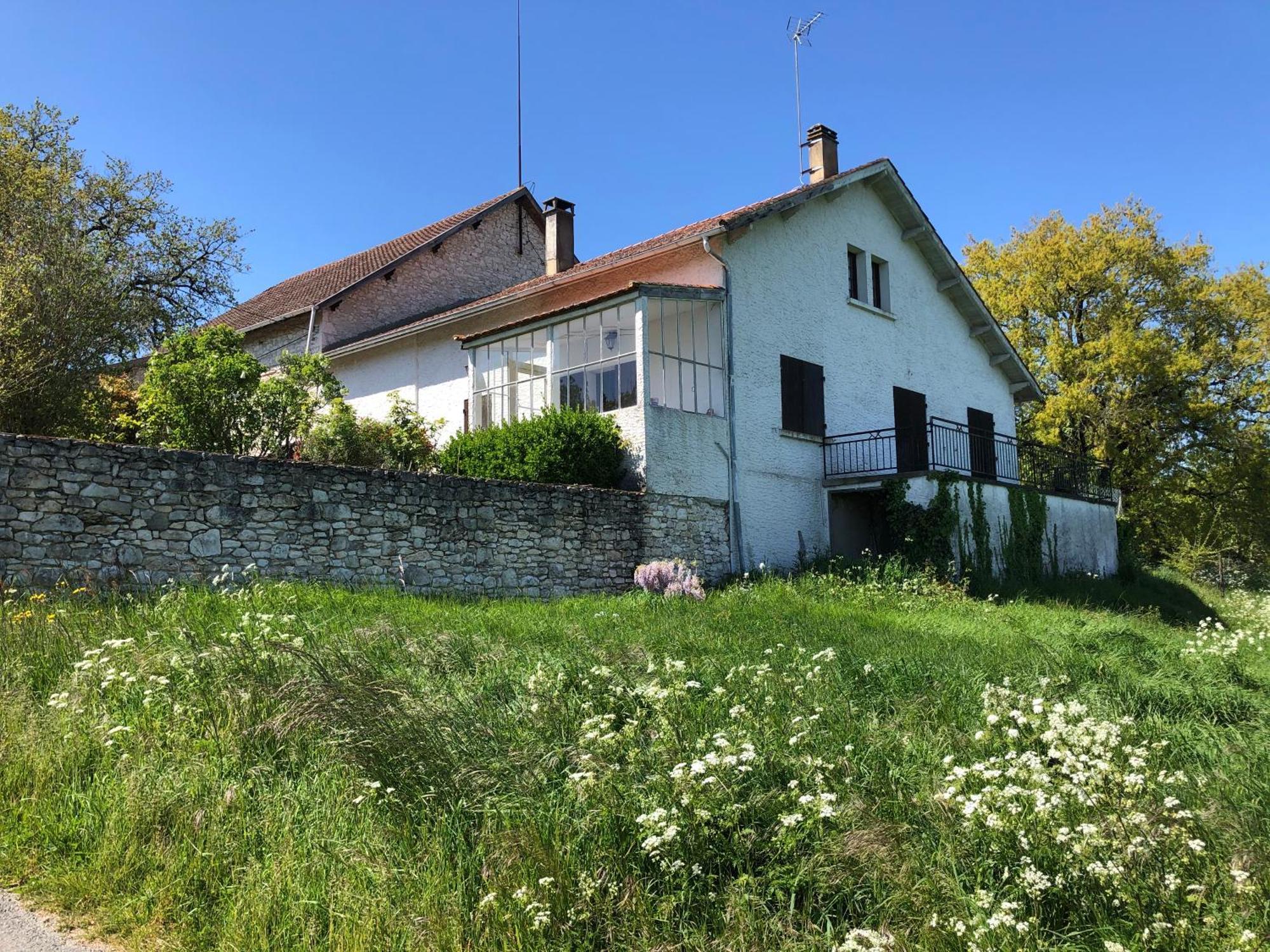 Au Pre De Karine Panzió Cuneges Kültér fotó